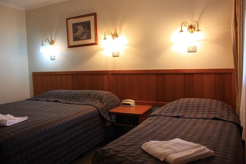 هتل Country Comfort Armidale
