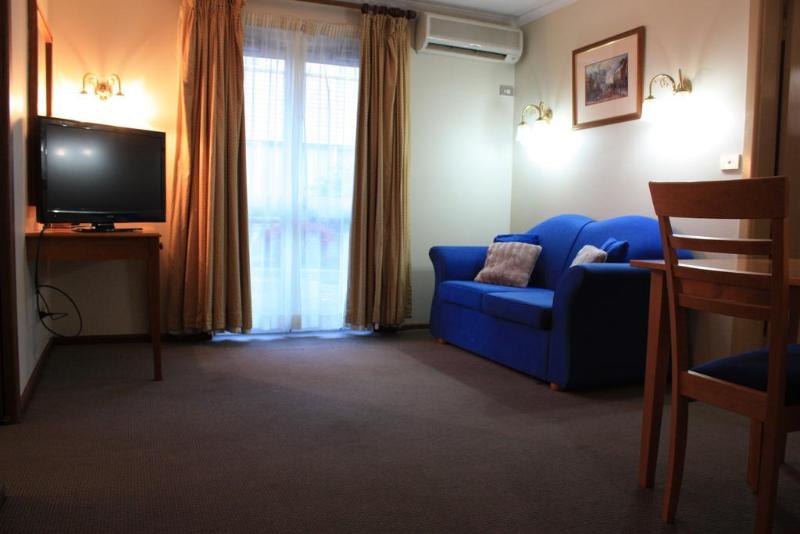 هتل Country Comfort Armidale