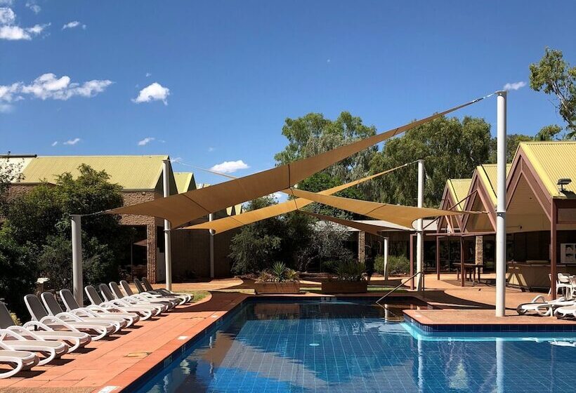 هتل Doubletree By Hilton Alice Springs