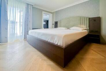 Fotos del hotel Elefant: 1 Fotos del hotel Elefant: 1