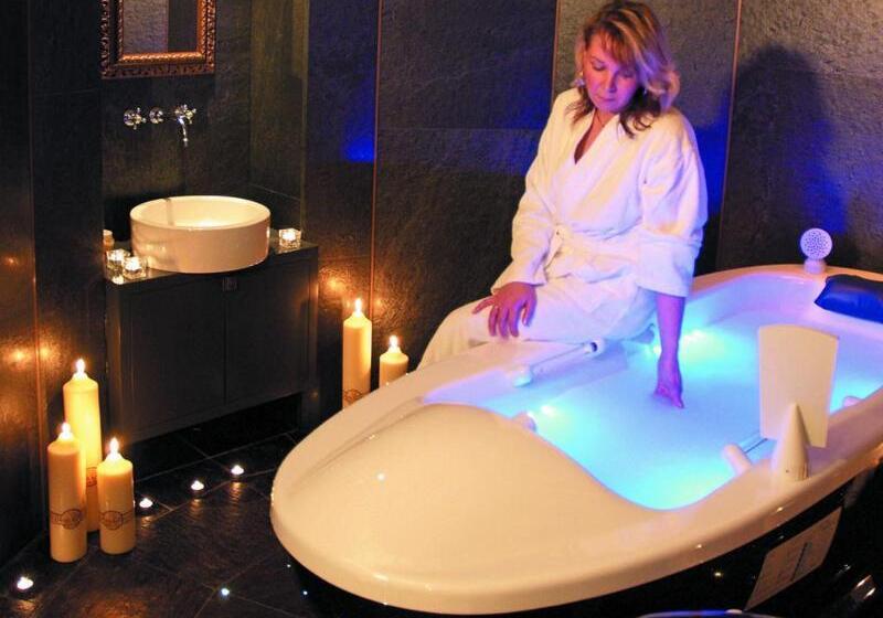 Szálloda Strass Sport & Spa
