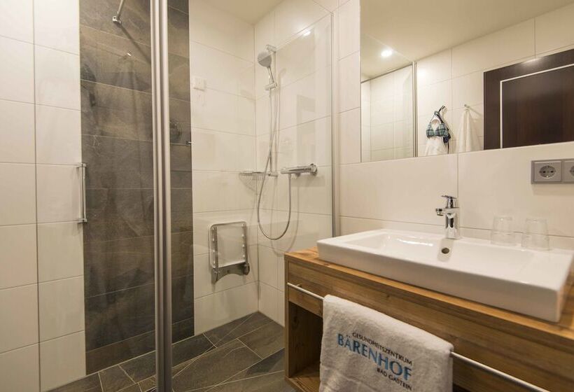 هتل Gesundheitszentrum Bärenhof Bad Gastein