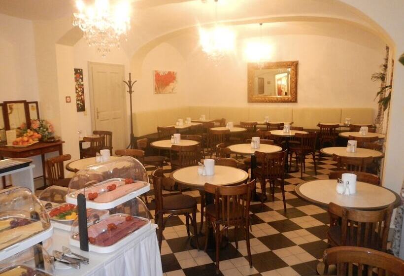 Fotos del hotel Graf Stadion:  9