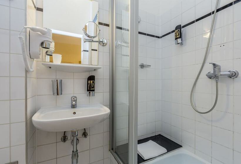 Fotos del hotel Graf Stadion:  8