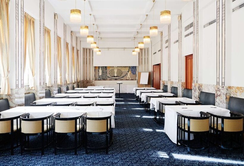 هتل Grand Hôtel Wiesler   Centre Of Graz