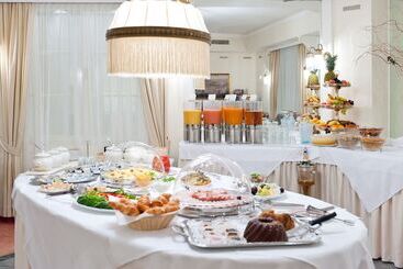 Fotos del hotel Johann Strauss:  3