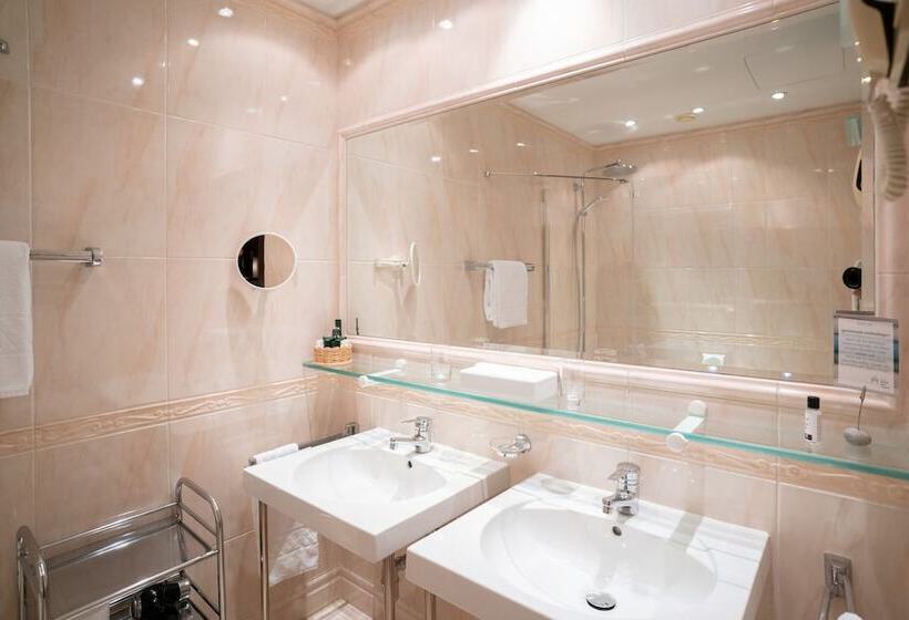 Fotos del hotel König Von Ungarn:  9