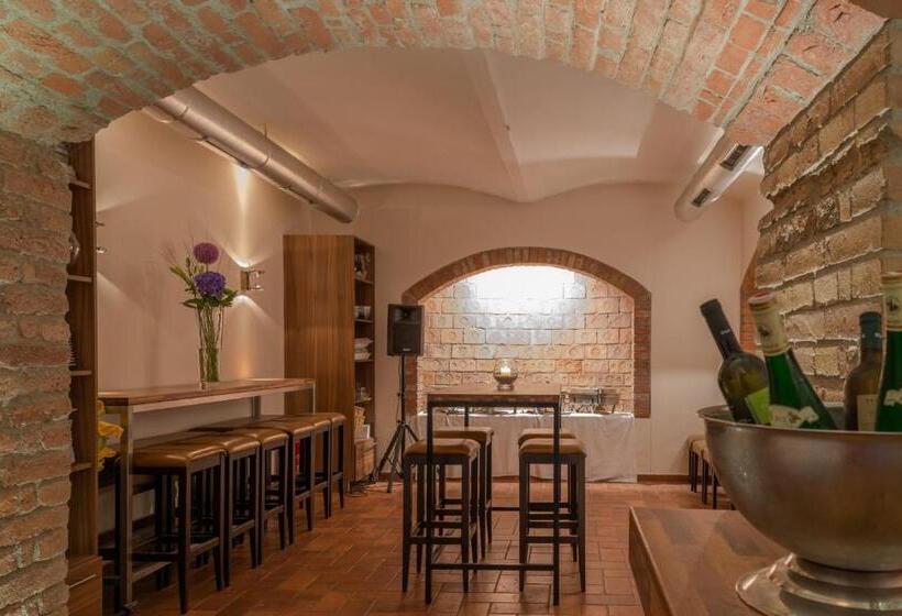 هتل Marc Aurel   Vienna City Center