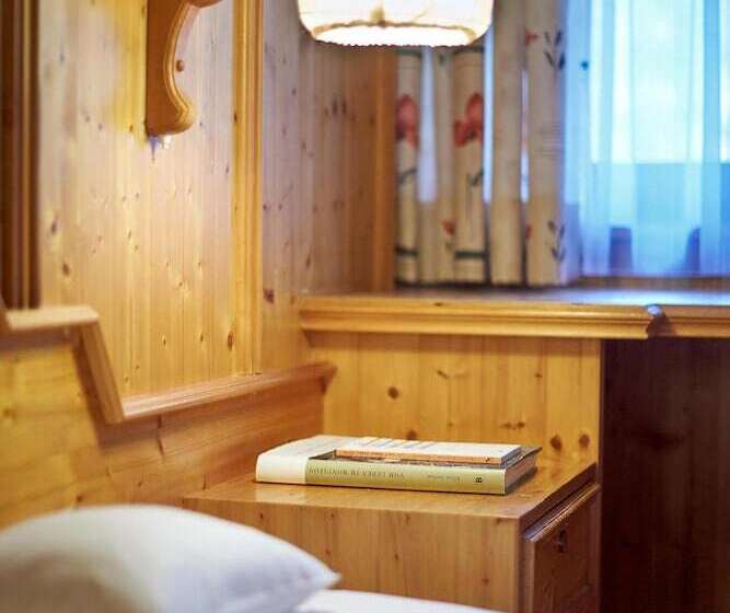 هتل Monika & Montafon Chalets