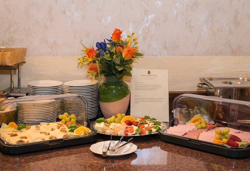 Fotos del hotel Mozart:  13