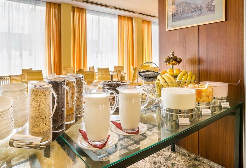 Fotos del hotel Novum Hotel Prinz Eugen:  30