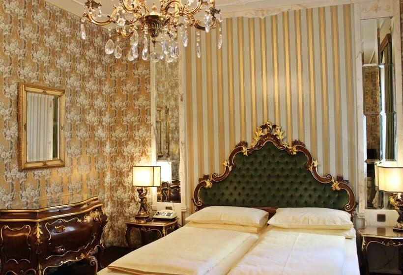 هتل Palais Porcia