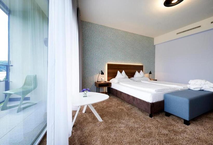 Parkhotel Pörtschach Das Hotelresort Mit Insellage Am Wörthersee