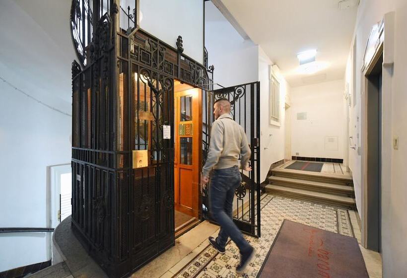 Fotos del hotel Hotel Pension Baronesse:  26