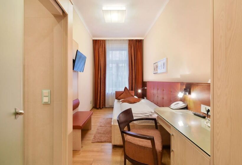 Fotos del hotel Hotel Pension Baronesse:  20