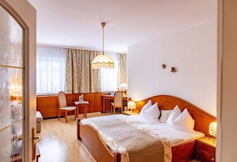 ホテル Restaurant Minichmayr