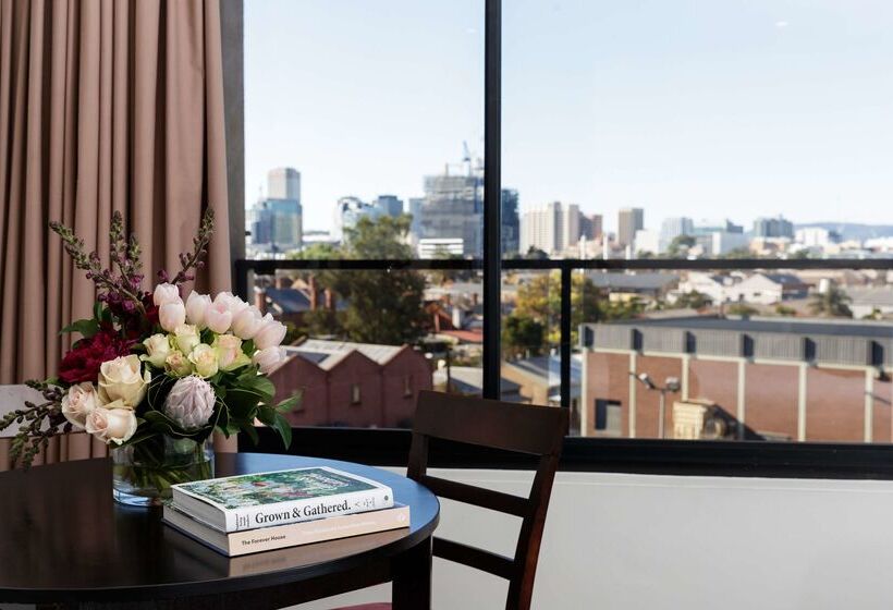 هتل Rydges South Park Adelaide