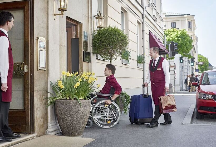 Отель Sacher Salzburg