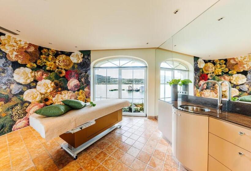 Fotos del hotel Schloss Seefels:  14