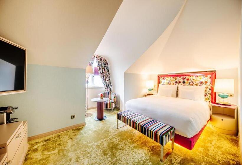 Fotos del hotel Schloss Seefels:  25