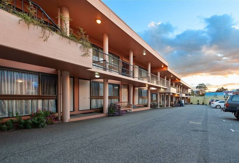 ホテル Winsor Park Motor Inn