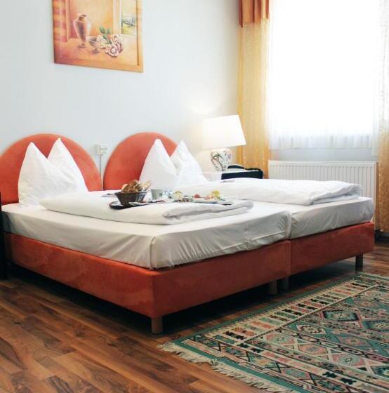 Stadthotel Restaurant Auerhahn