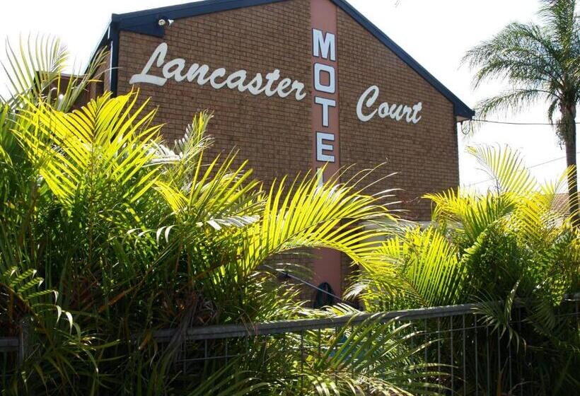 Aaa Lancaster Court Motel