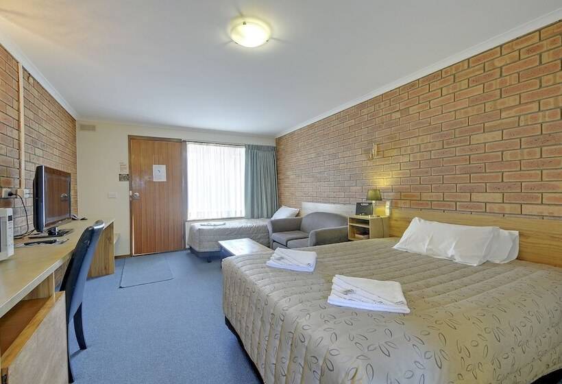 Tree Rose Motel Morwell