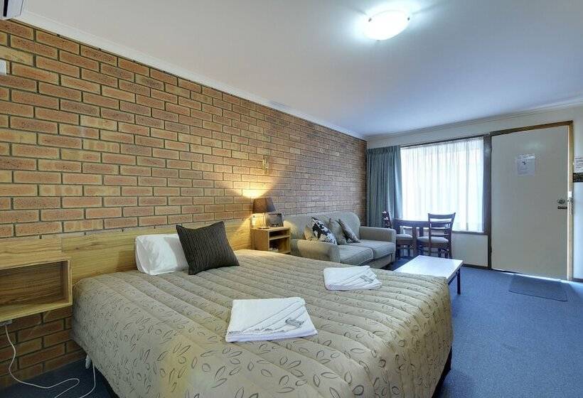 Tree Rose Motel Morwell
