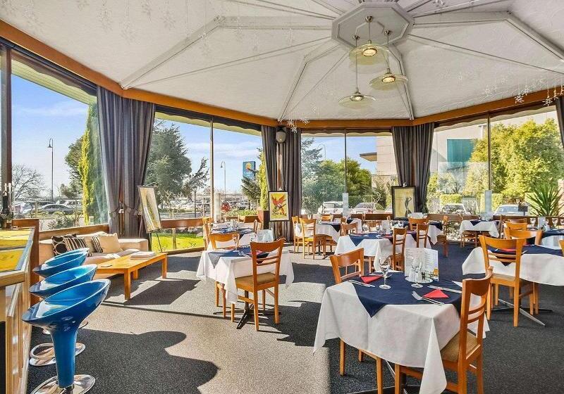 Cedar Lodge Motel
