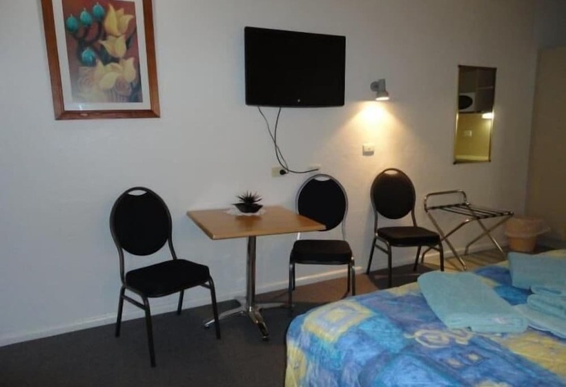 Cobb Inlander Motel