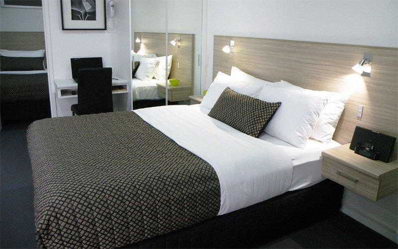 Hamilton Lonsdale Motel