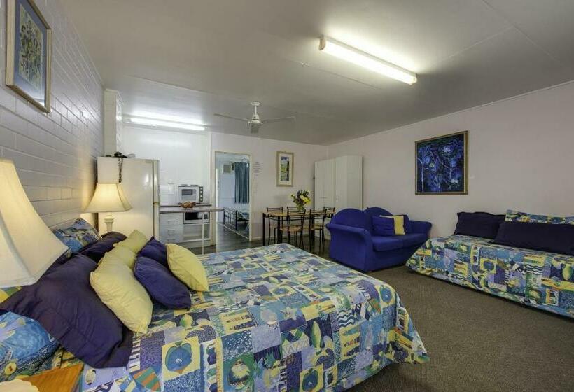 Hi way Units Motel