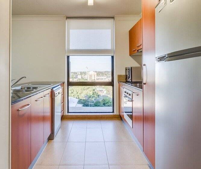 Hillcrest Apartment