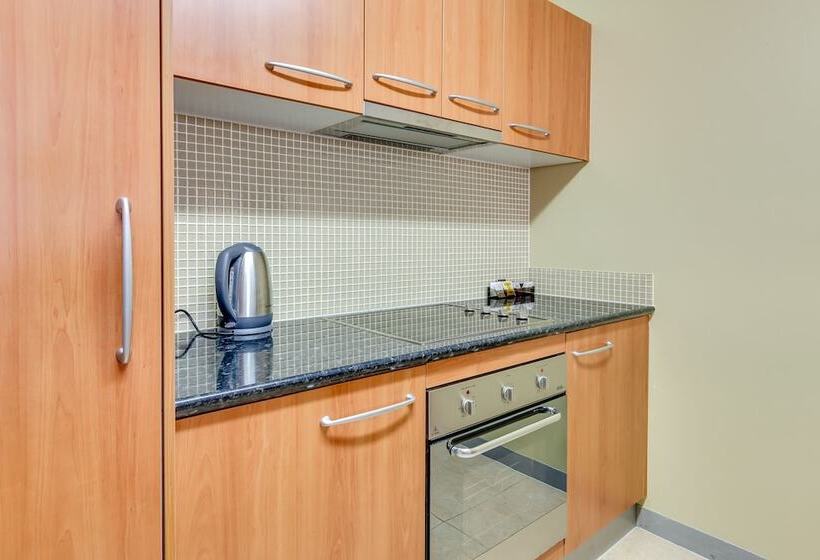 Hillcrest Apartment