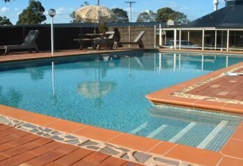 בית מלון כפרי Bairnsdale Motor Inn