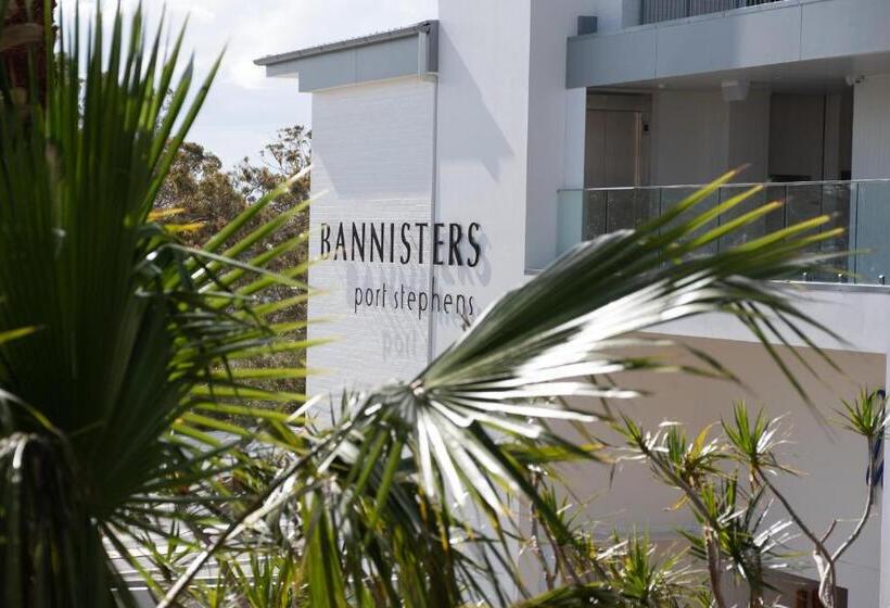 ホテル Bannisters Port Stephens