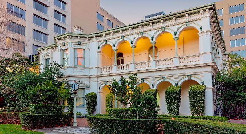 هتل Bayview Eden Melbourne
