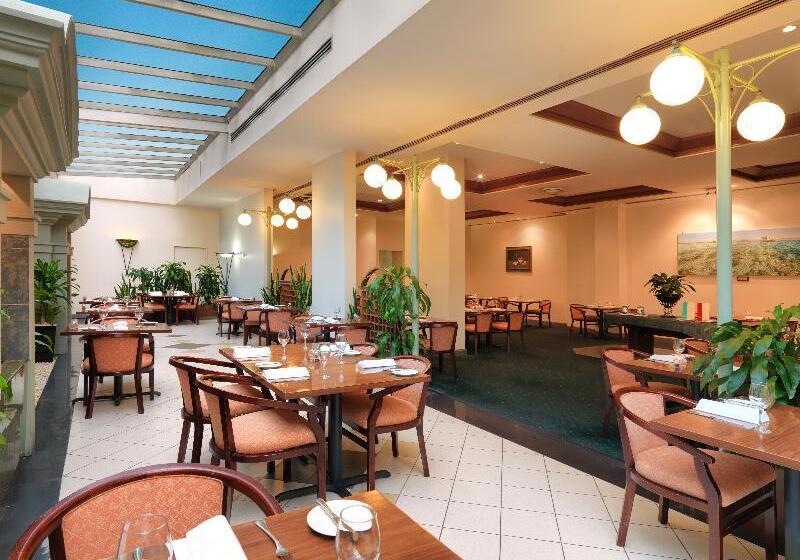 هتل Bayview Eden Melbourne