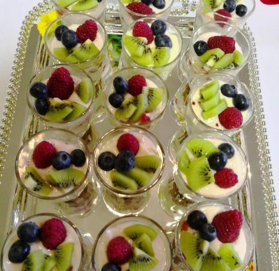 호텔 Beau Monde International