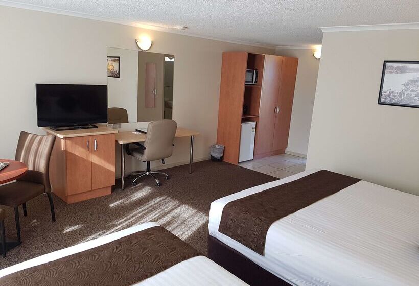 ホテル Best Western Chaffey Motor Inn