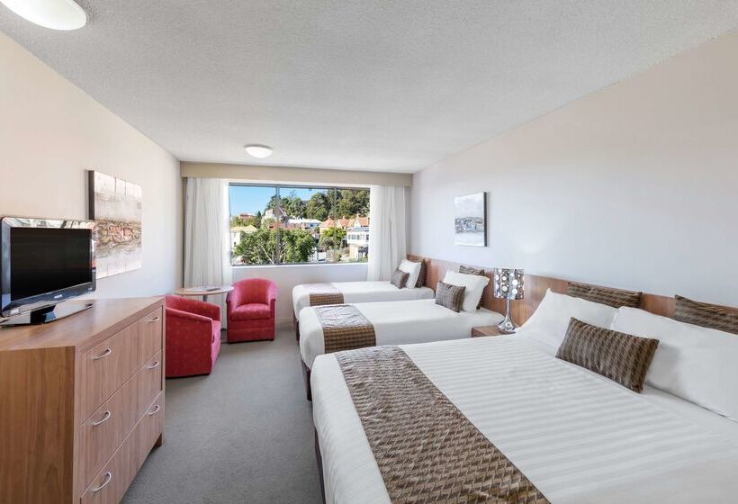 هتل Best Western Plus Launceston