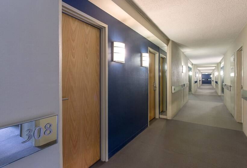 هتل Best Western Plus Launceston
