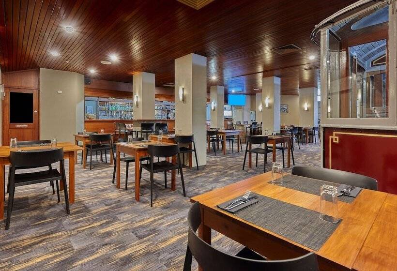 هتل Best Western Plus Launceston