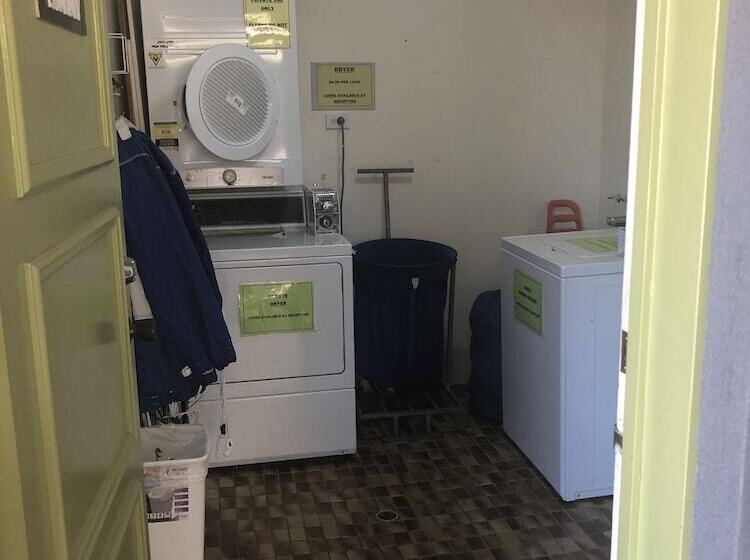هتل Comfort Inn On Main Hervey Bay