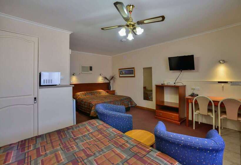 فندق Comfort Inn & Suites Augusta Westside