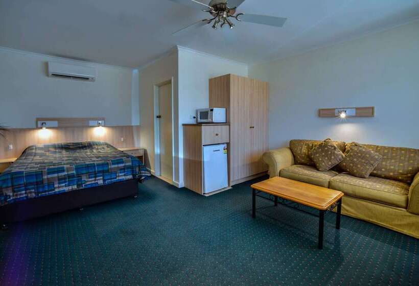 فندق Comfort Inn & Suites Augusta Westside