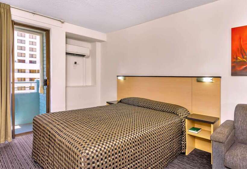 هتل Comfort Inn & Suites Goodearth Perth