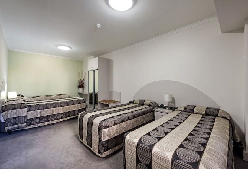 هتل Comfort Inn & Suites Goodearth Perth