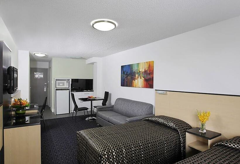 هتل Comfort Inn & Suites Goodearth Perth
